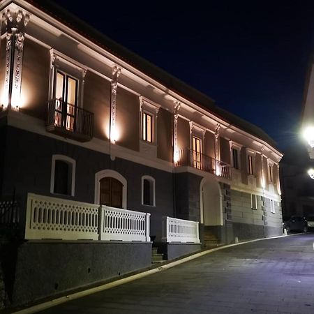Mastu Gilardo Apartment San Pietro al Tanagro Екстериор снимка